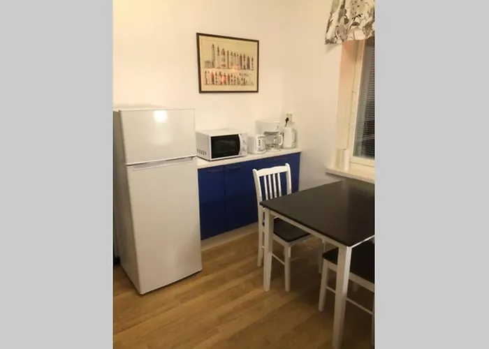 Captain's Pietarsaari Center Apartamento *